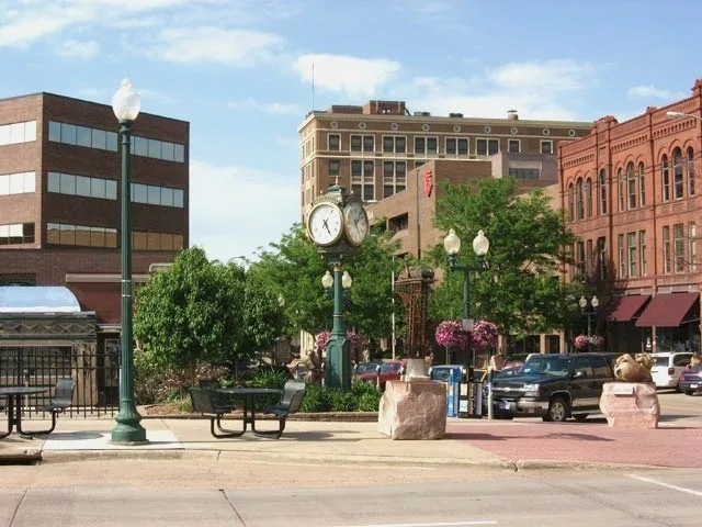 South Dakota geographic illustration for the best auto mechanic schools in South Dakota guide
